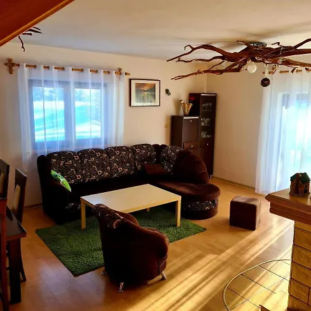 Forest House Lodge Lubomierz (Lesser Poland)